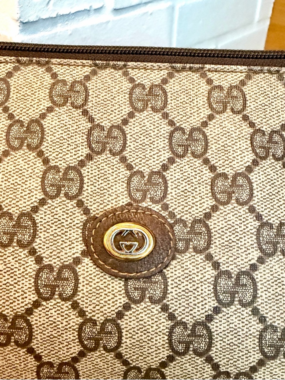 Gucci Authentic Vintage Monogram Canvas Clutch / Crossbody Bag - Picture 7 of 13